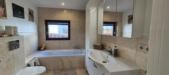 4 Schlafzimmer Bungalow in Lübeck, Germany, Nr. 40887 36