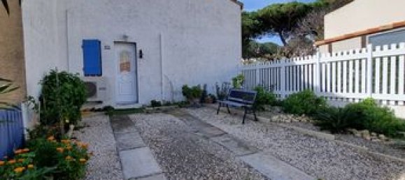 2 bedrooms House in Fleury, France No. 312115 12