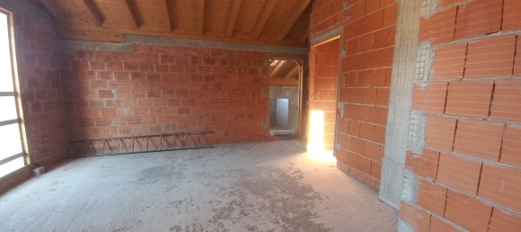 3 rooms Penthouse in Rancio Valcuvia, Italy No. 142736 11