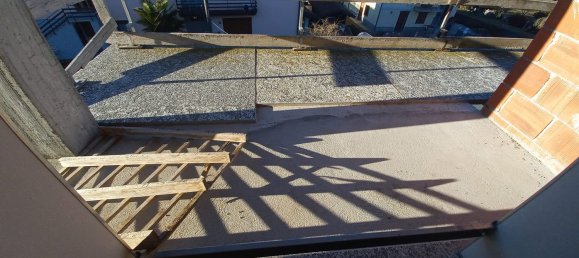 3 rooms Penthouse in Rancio Valcuvia, Italy No. 142736 9