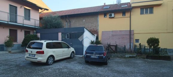 1 bedroom Apartment in Turate, Italy No. 11534 9