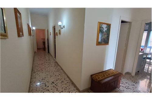 Квартира с 3 спальнями в Энна, Италия № 280135