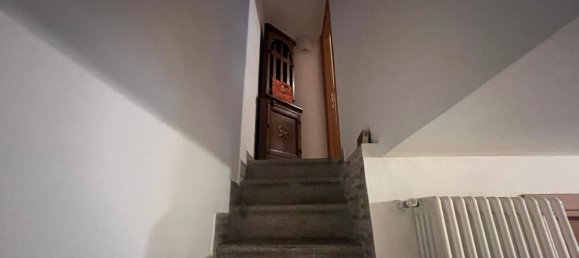 2 bedrooms House in Lucca, Italy No. 330130 4