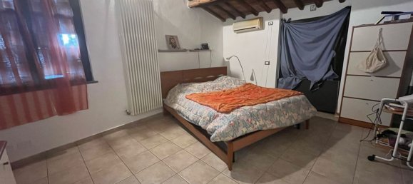 2 bedrooms House in Lucca, Italy No. 330130 5