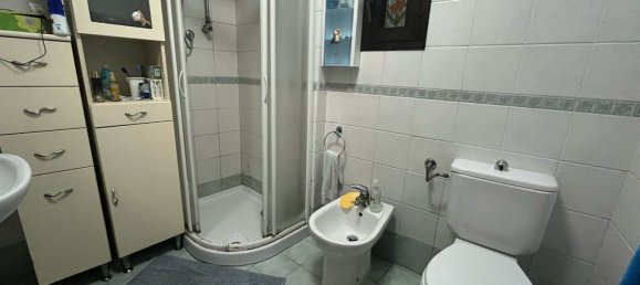 2 bedrooms House in Lucca, Italy No. 330130 9