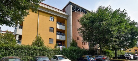 Apartamento T2 em Vanzago, Italy N.º 325728 3