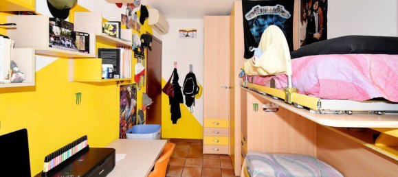 Apartamento T2 em Vanzago, Italy N.º 325728 22