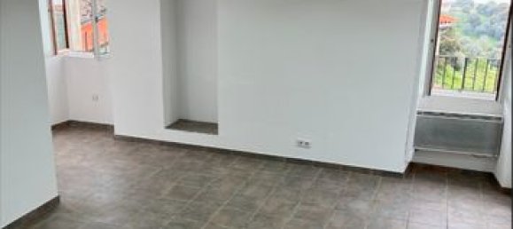 3 Schlafzimmer Haus in Fozzano, France, Nr. 356963 5