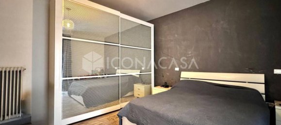 4 Schlafzimmer Wohnung in Ponsacco, Italy, Nr. 326015 8