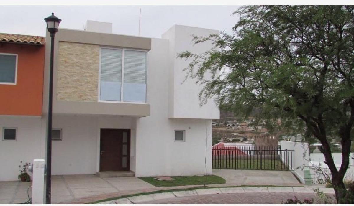 3 bedrooms House in Queretaro, Mexico No. 187746