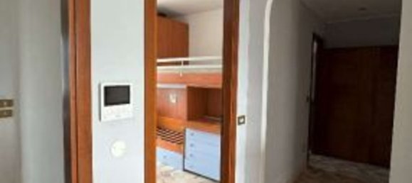 Квартира с 3 комнатами в Баранцате, Италия № 224535 17