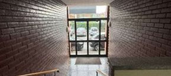 Квартира с 3 комнатами в Баранцате, Италия № 224535 6