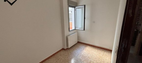 3 bedrooms Apartment in Zaragoza, Spain No. 159196 13