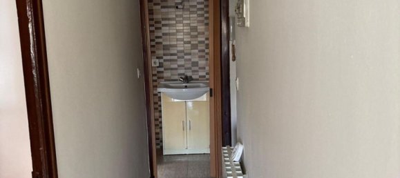 3 bedrooms Apartment in Zaragoza, Spain No. 159196 10