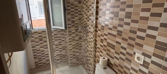 3 bedrooms Apartment in Zaragoza, Spain No. 159196 9