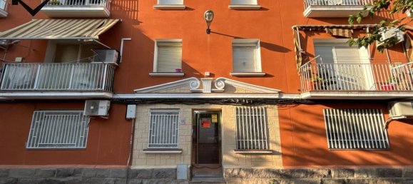 3 bedrooms Apartment in Zaragoza, Spain No. 159196 2