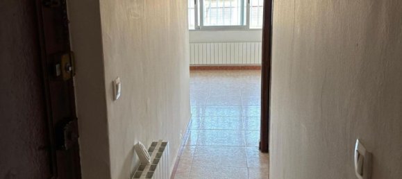 3 bedrooms Apartment in Zaragoza, Spain No. 159196 8