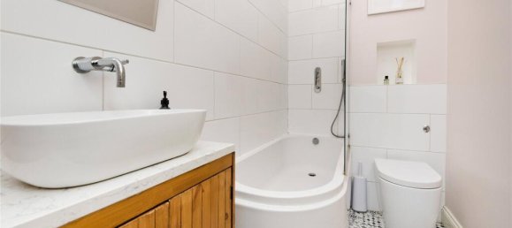 2 bedrooms Apartment in London, United Kingdom No. 12721 5