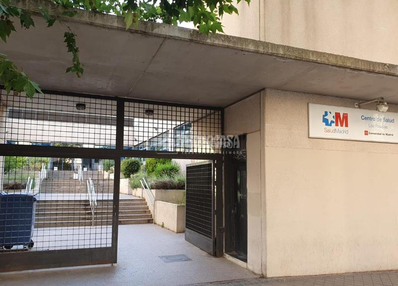 3 bedrooms Apartment in Madrid, Spain No. 190936