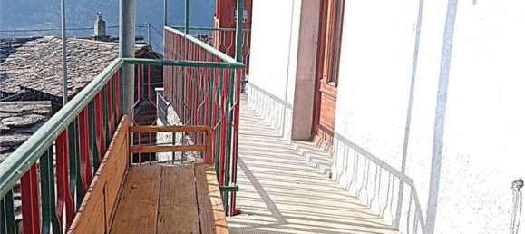 Casa de 5 habitaciónes en Fontainemore, Italy No. 146672 33