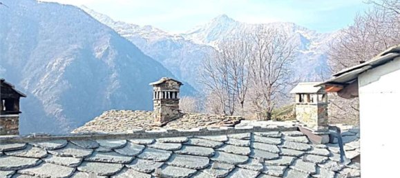 Casa de 5 habitaciónes en Fontainemore, Italy No. 146672 38