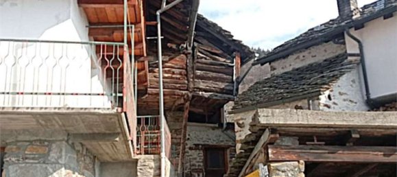 Casa de 5 habitaciónes en Fontainemore, Italy No. 146672 3