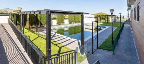 3 Schlafzimmer Stadthaus in Las Gabias, Spain, Nr. 137514 9