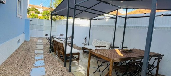 10 bedrooms House in Costa da Caparica, Portugal No. 15569 12