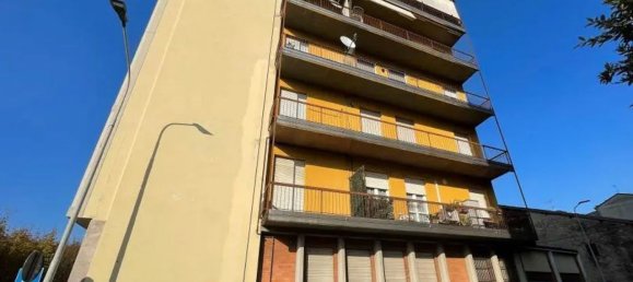 3 rooms Apartment in Casteggio, Italy No. 181344 15