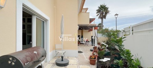 Дуплекс с 3 спальнями в Лагуш, Португалия № 113880 17