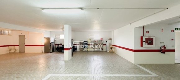 Дуплекс с 3 спальнями в Лагуш, Португалия № 113880 9