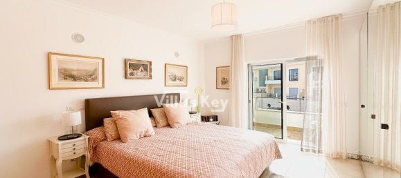 Дуплекс с 3 спальнями в Лагуш, Португалия № 113880 2