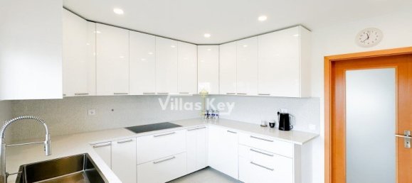 Дуплекс с 3 спальнями в Лагуш, Португалия № 113880 19