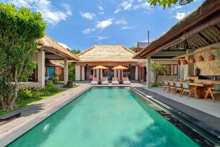 Villa T5 em Seminyak, Indonesia N.º 3396