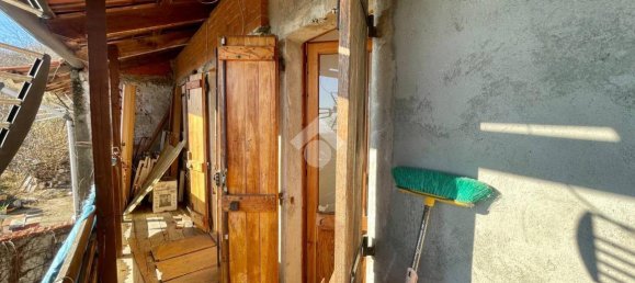 3-Zimmer Haus in Castellamonte, Italy, Nr. 23640 17