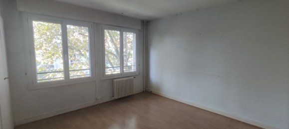 2 bedrooms Apartment in Asnieres-sur-Seine, France No. 189180 5