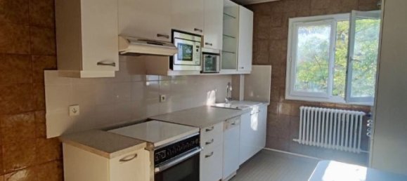 2 bedrooms Apartment in Asnieres-sur-Seine, France No. 189180 4