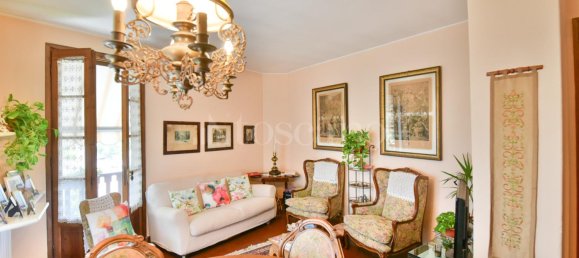 Квартира с 6 комнатами в Эрба, Италия № 278990 12