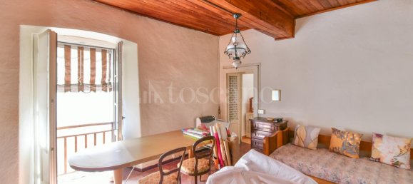 Квартира с 6 комнатами в Эрба, Италия № 278990 25