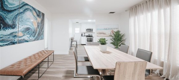4 غرف نوم فيلا في Miami, الولايات المتحدة رقم 614436 2