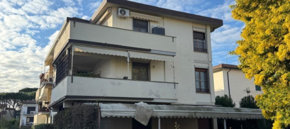 3 bedrooms Apartment in Pisa, Italy No. 112555 7