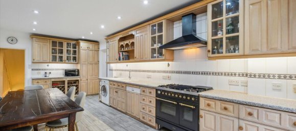 2 bedrooms Apartment in London, United Kingdom No. 7024 28