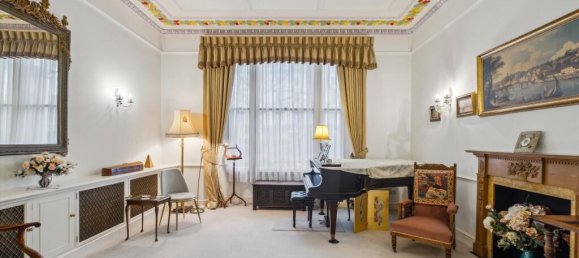 2 bedrooms Apartment in London, United Kingdom No. 7024 22