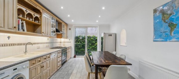 2 bedrooms Apartment in London, United Kingdom No. 7024 24