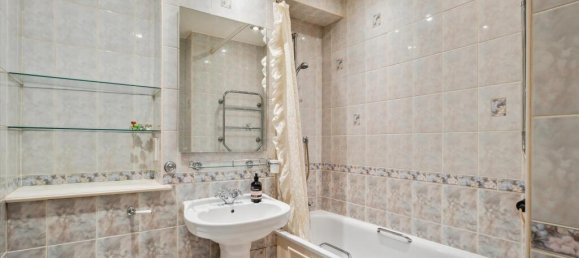 2 bedrooms Apartment in London, United Kingdom No. 7024 41