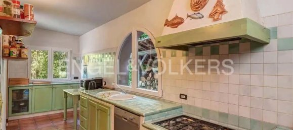 5 rooms Villa in Erba, Italy No. 6145 12