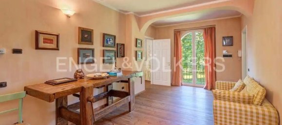 5 rooms Villa in Erba, Italy No. 6145 14