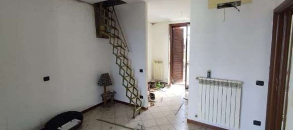 Дуплекс с 4 комнатами в Чилавенья, Италия № 185281 40