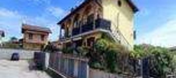 Дуплекс с 4 комнатами в Чилавенья, Италия № 185281 4