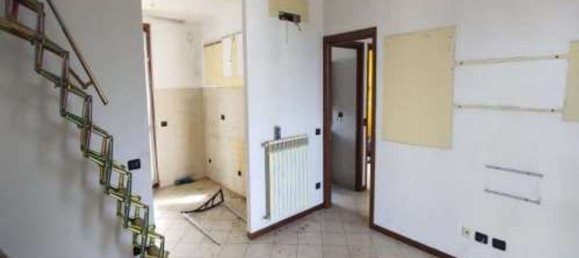 Дуплекс с 4 комнатами в Чилавенья, Италия № 185281 39